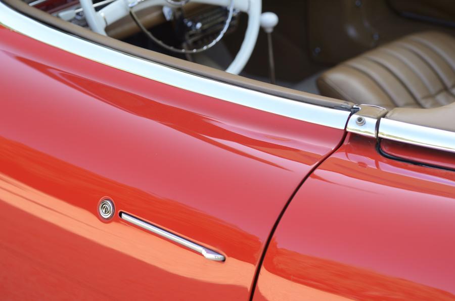  Mercedes-Benz 300 SL Roadster 1960 года  (фото 50 из 60)